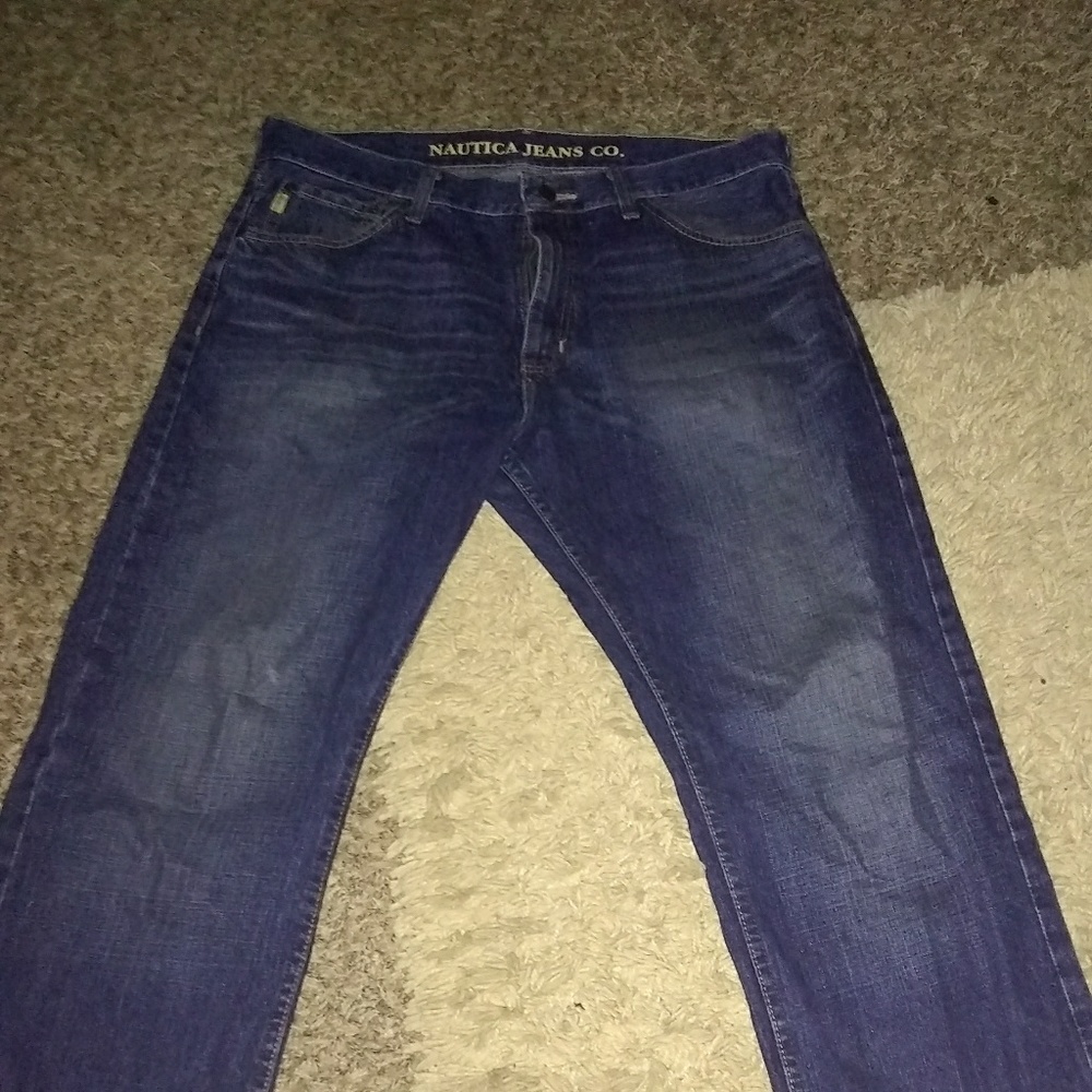 Jeans - Picture 2 of 3